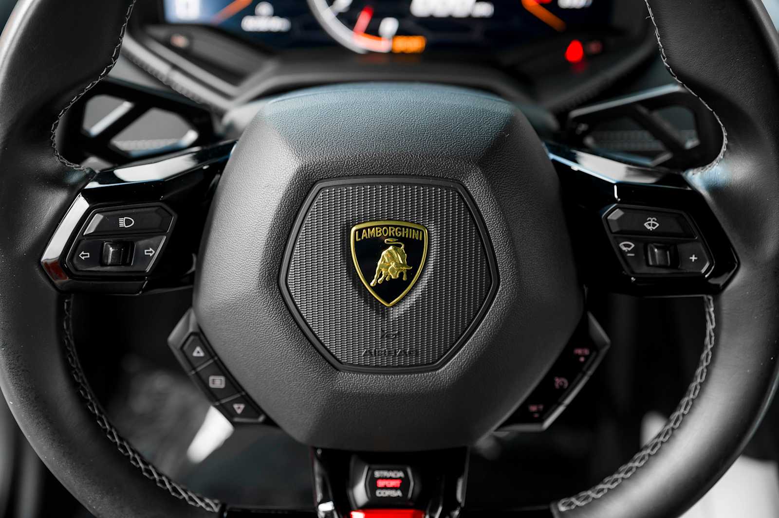 2021 Lamborghini Huracan EVO - Photo 32