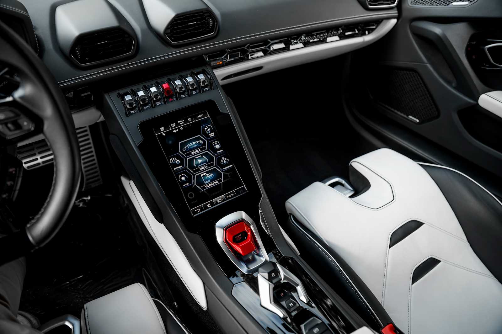 2021 Lamborghini Huracan EVO - Photo 36