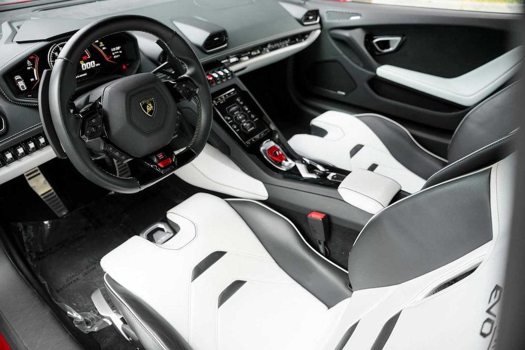 Certified 2021 Lamborghini Huracan EVO Coupe RWD