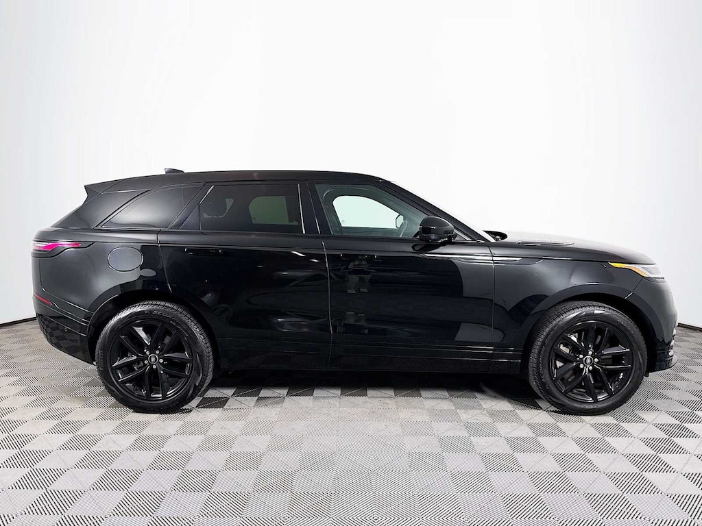 Certified 2026 Land Rover Range Rover Velar P250 Dynamic SE SUV