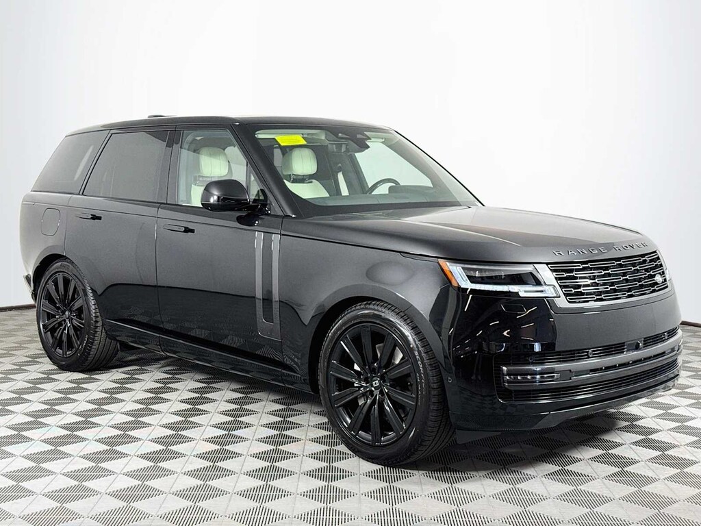 New 2027 Land Rover Range Rover SE SUV