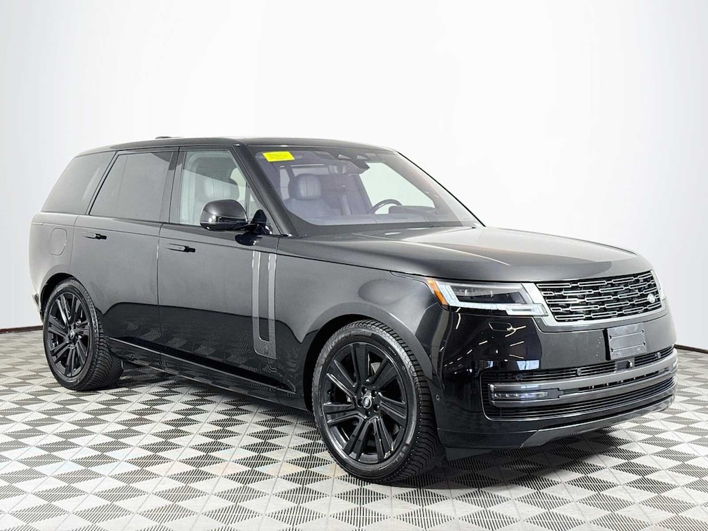 Used 2023 Land Rover Range Rover P400 SE SUV