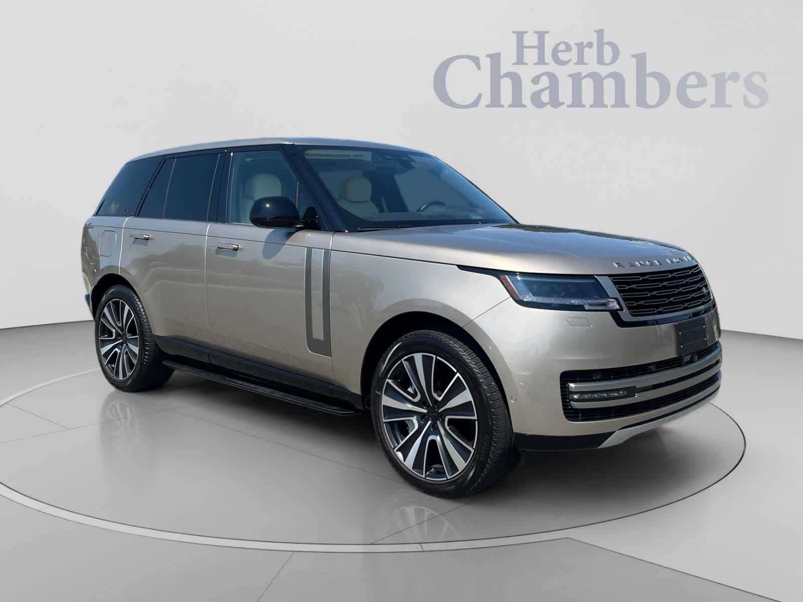 Certified 2026 Land Rover Range Rover P550e SE SUV