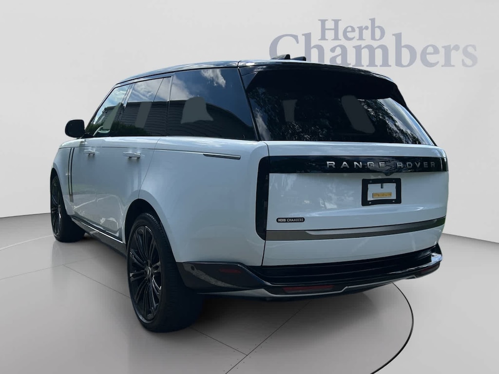 Certified 2025 Land Rover Range Rover SE SWB SUV