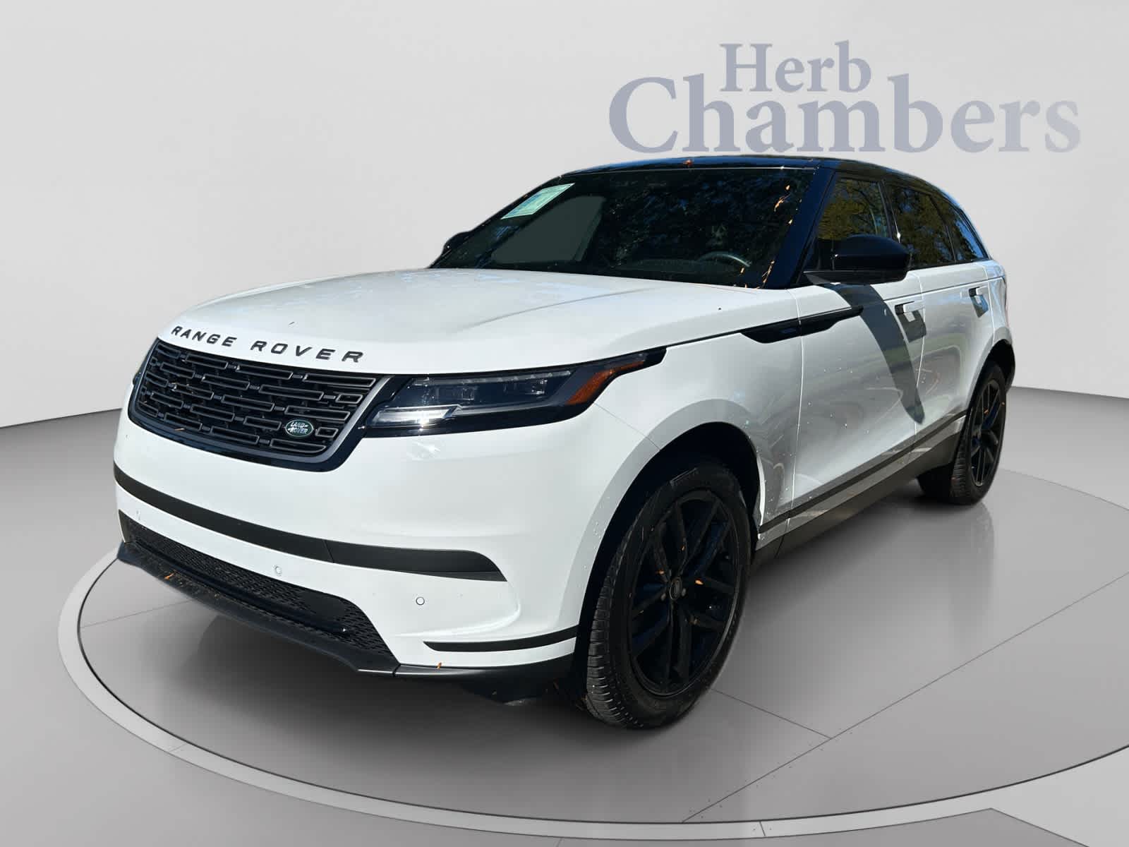 2025 Land Rover Range Rover Velar
