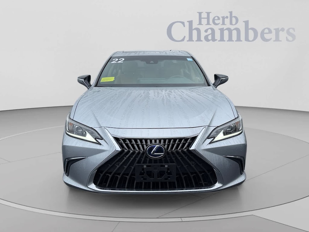 Certified 2022 Lexus ES 300h Luxury Sedan