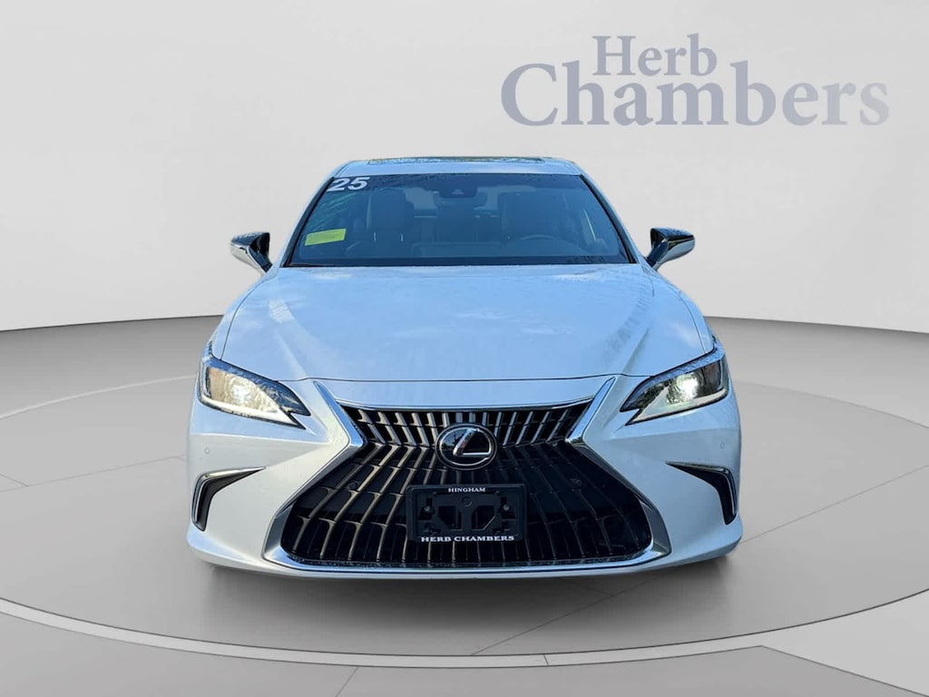 Certified 2025 Lexus ES 300h Sedan