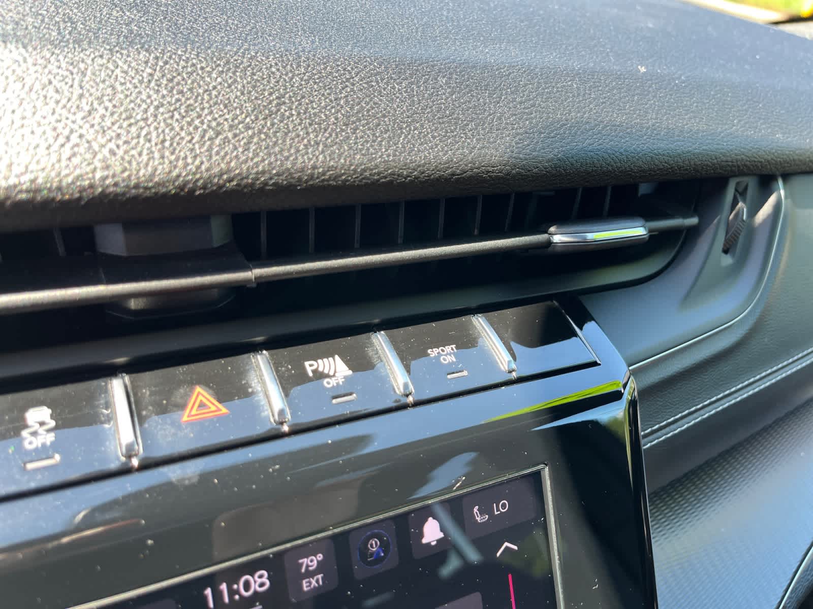 2024 Jeep Grand Cherokee Altitude - Photo 25