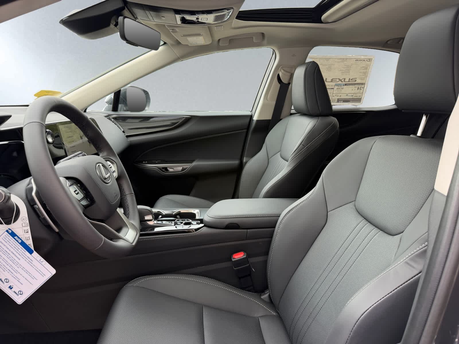 2026 Lexus NX 350 - Photo 7
