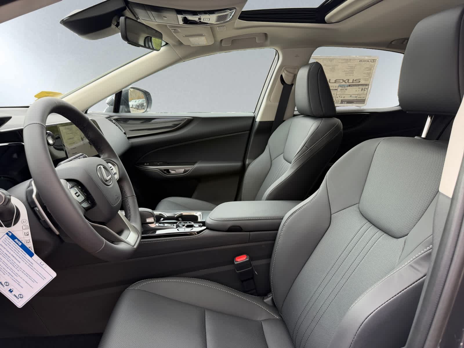 2026 Lexus NX 350 - Photo 7