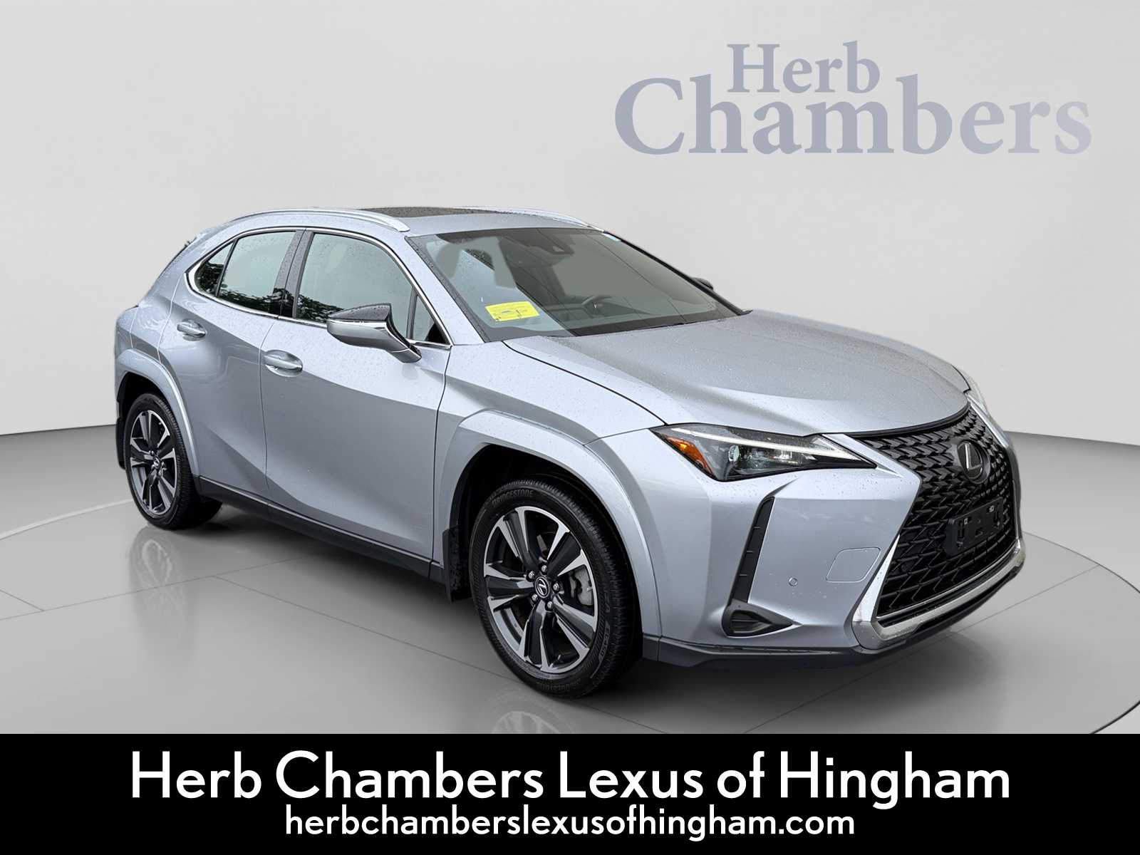 2024 Lexus UX Hybrid