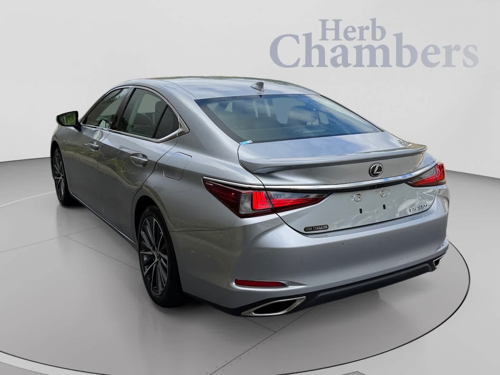 Used 2023 Lexus ES 350 Sedan