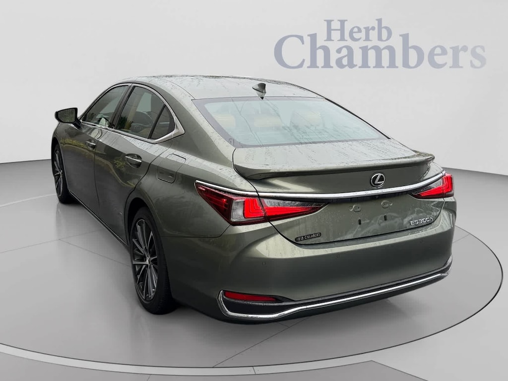 Certified 2024 Lexus ES 300h Sedan