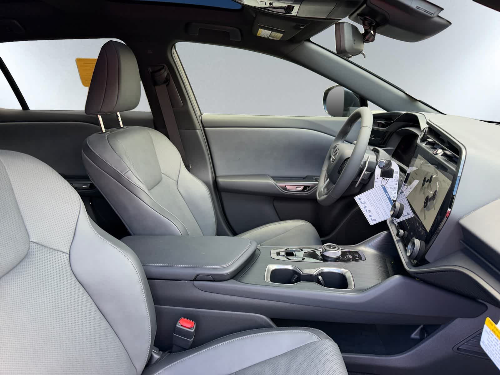 2026 Lexus RZ Premium - Photo 14