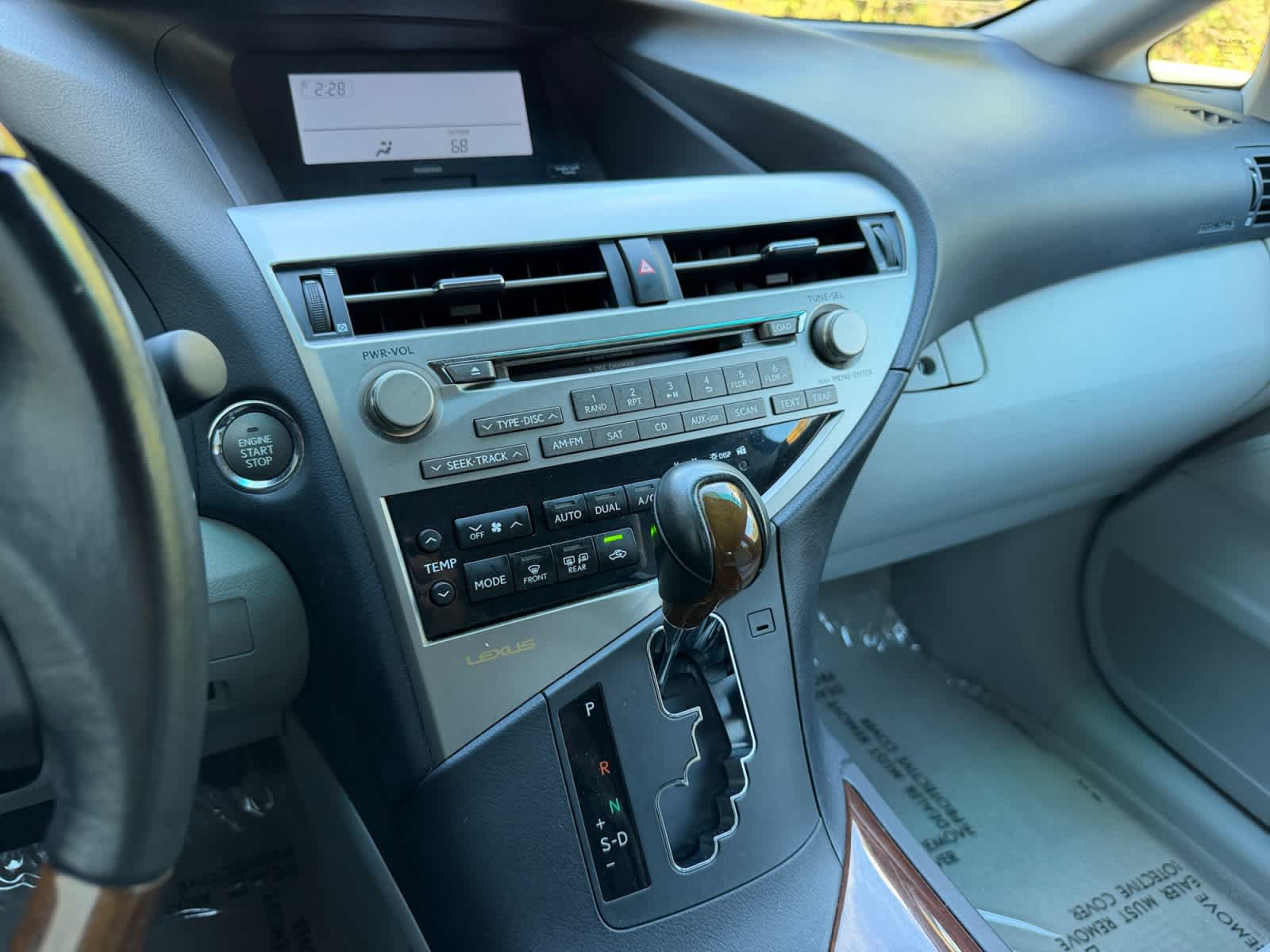 2010 Lexus RX 350 - Photo 17