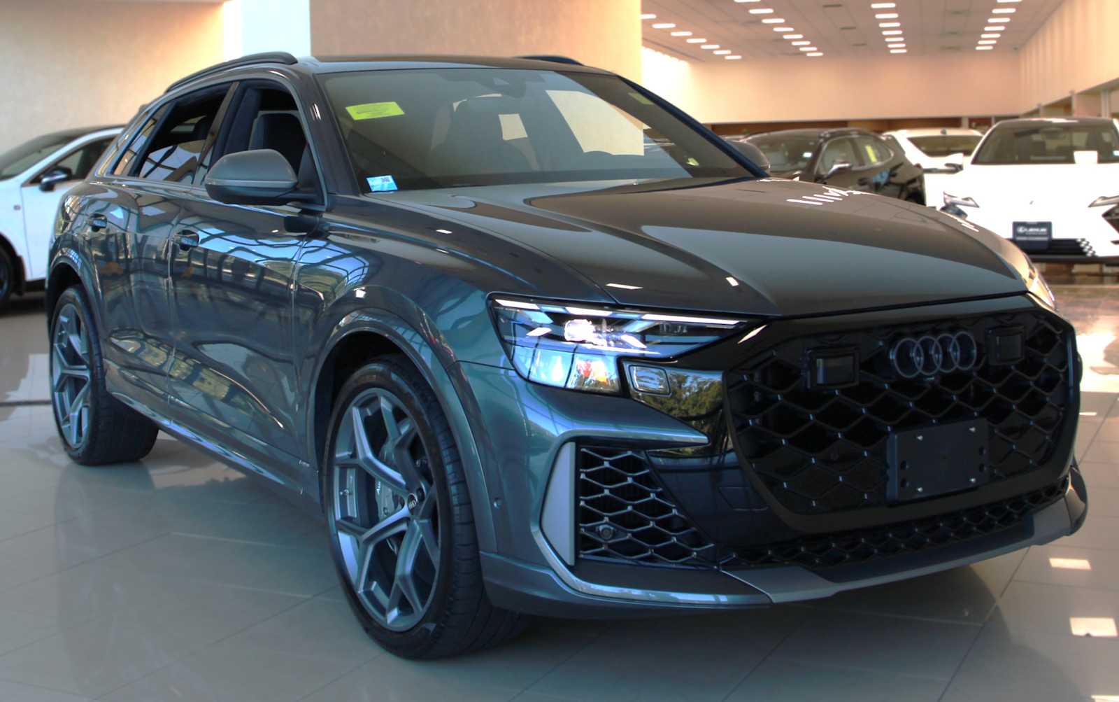2025 Audi RS Q8