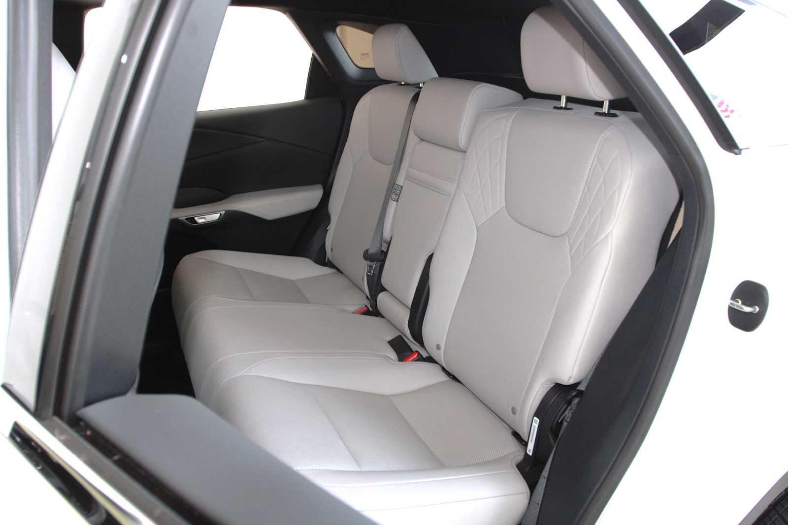 2026 Lexus RX Hybrid 350h - Photo 30