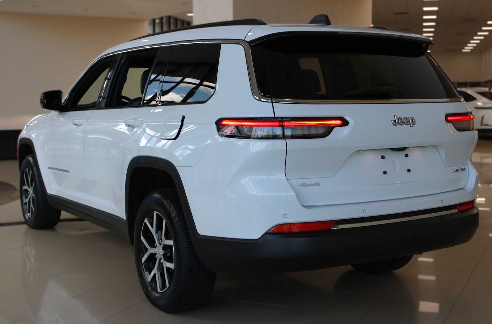 Used 2024 Jeep Grand Cherokee L Limited SUV