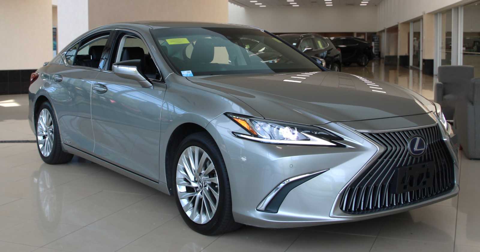 2020 Lexus ES Hybrid