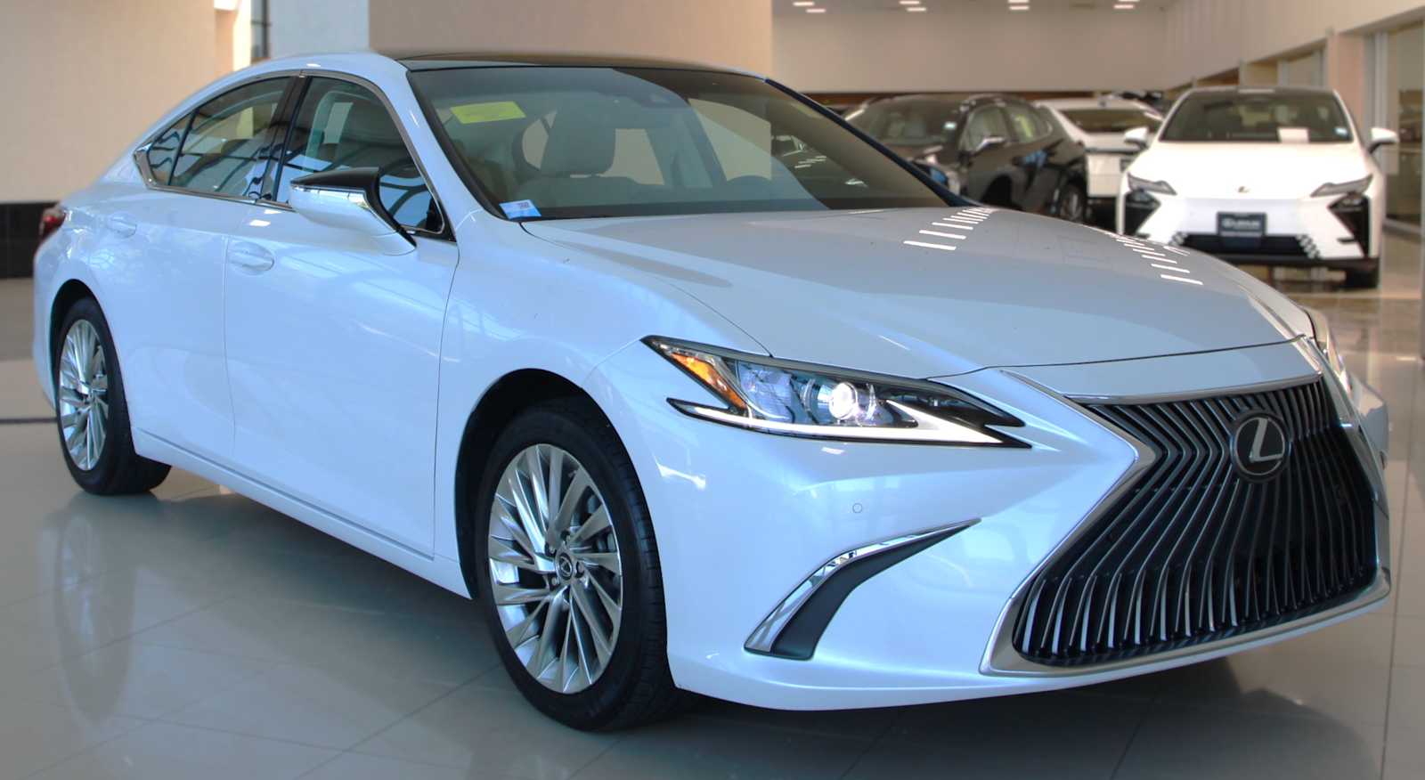 2019 Lexus ES 350 Luxury