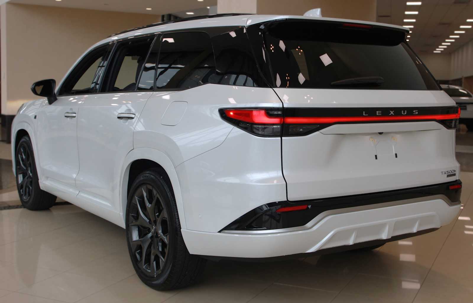 2026 Lexus TX Hybrid F Sport Premium - Photo 4