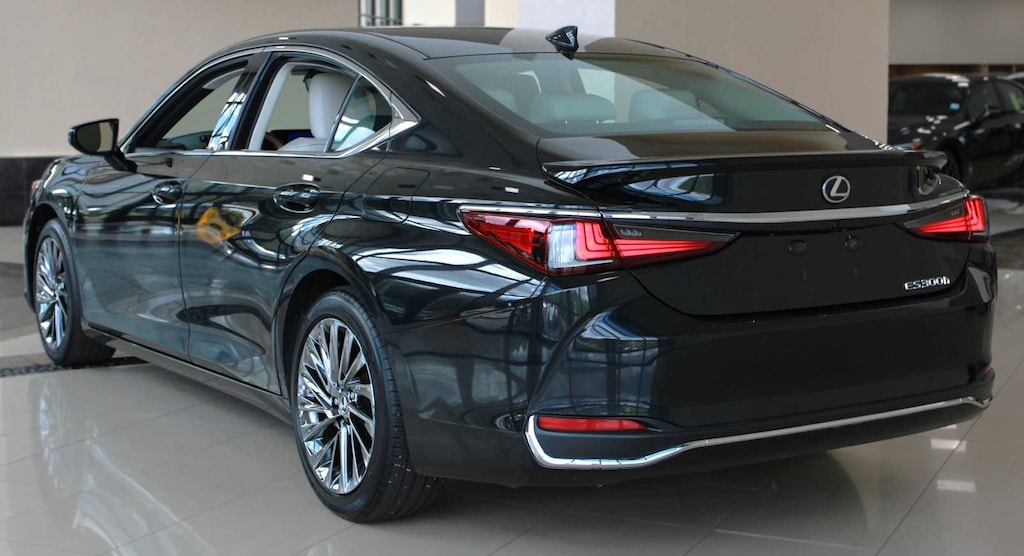 Certified 2025 Lexus ES 300h Luxury Sedan