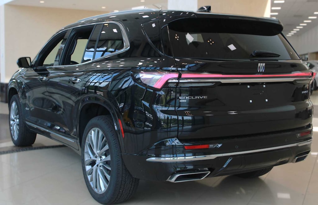 Used 2025 Buick Enclave Avenir SUV