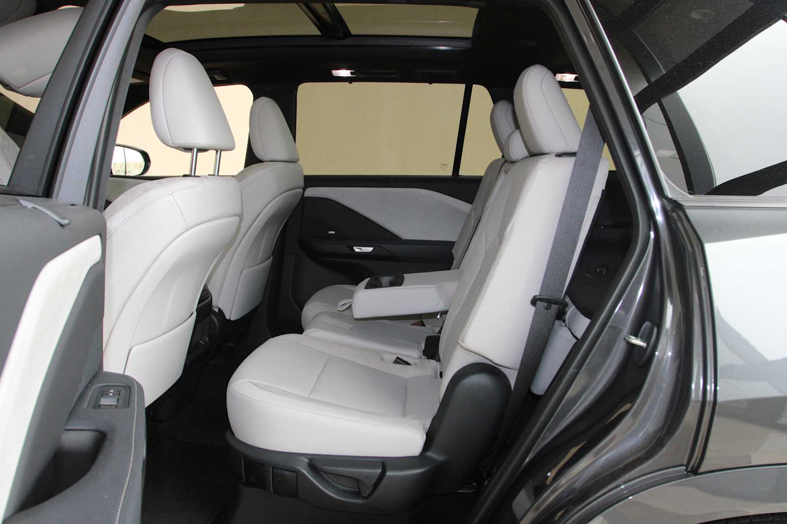 2026 Lexus TX 350 Luxury - Photo 18