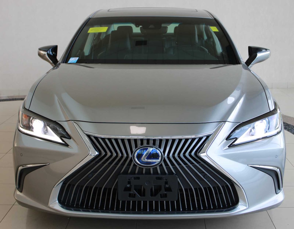 Used 2020 Lexus ES 300h Luxury Sedan