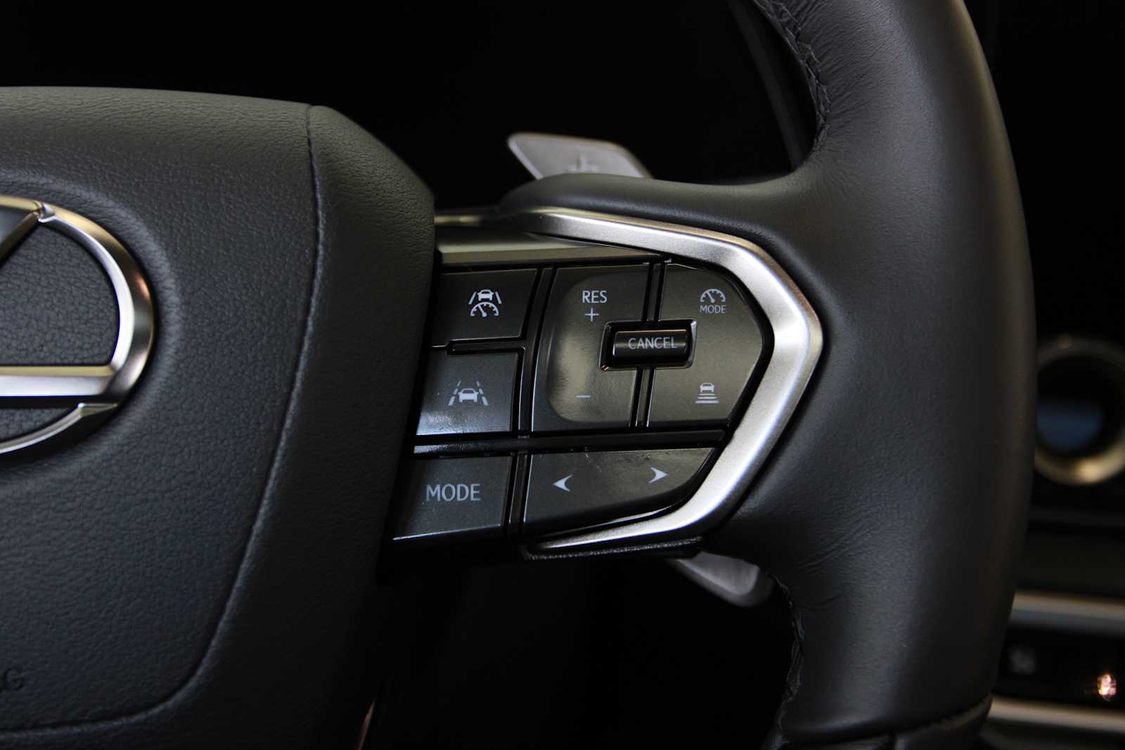 2026 Lexus RX Hybrid 350h - Photo 21