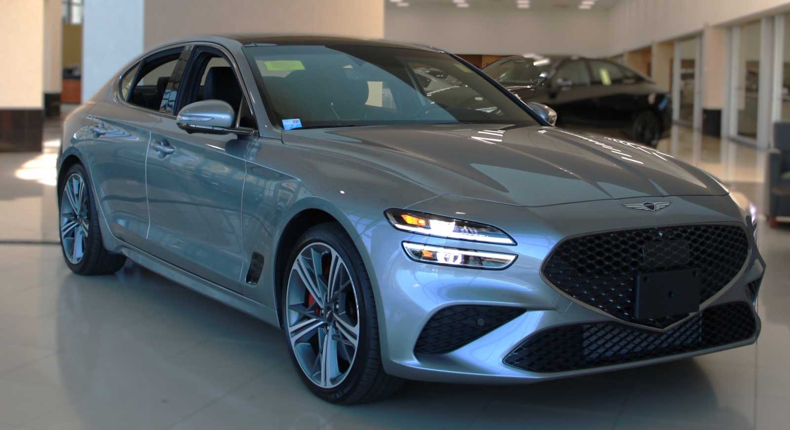 2025 GENESIS G70