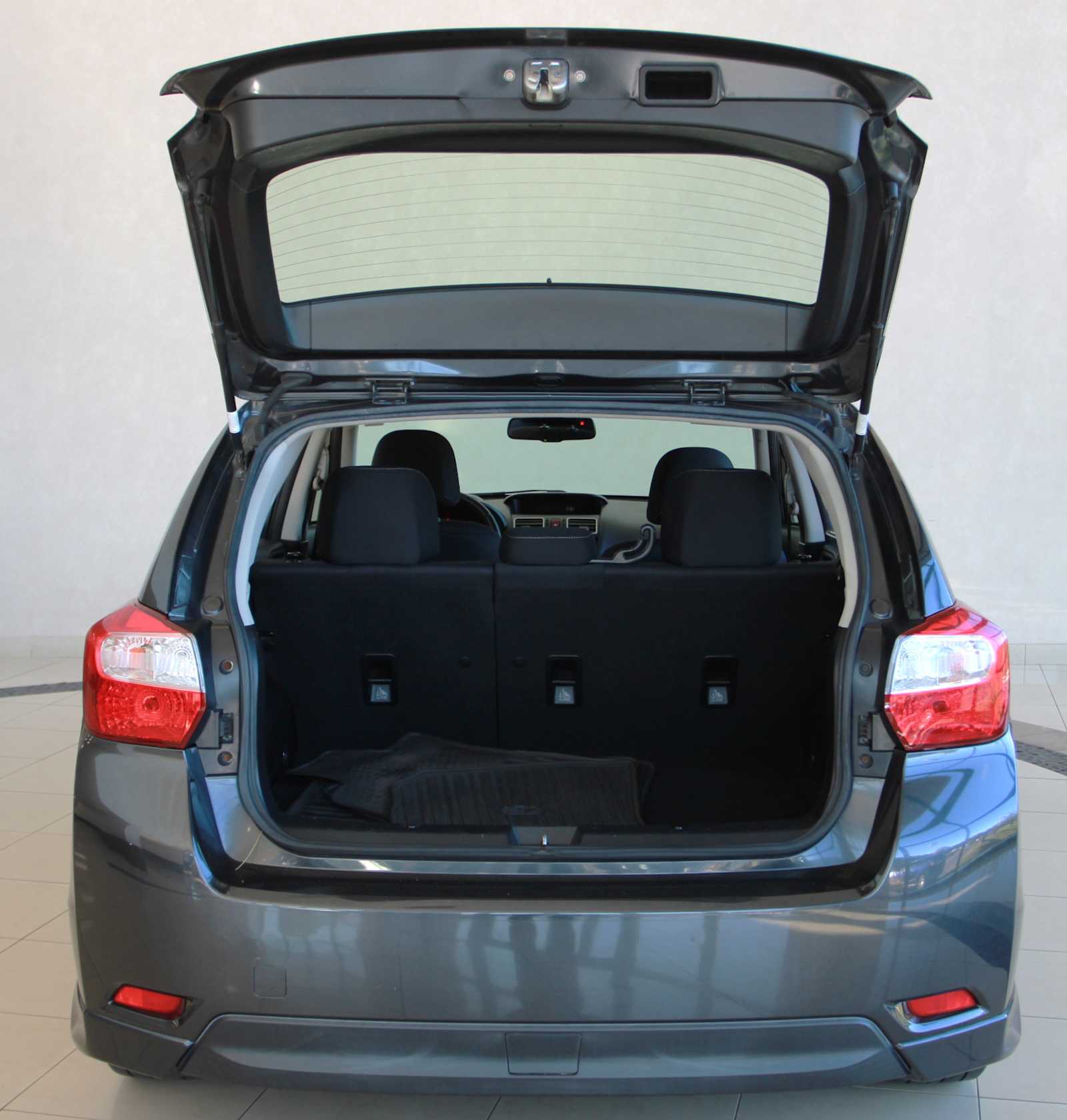 Used 2016 Subaru Impreza Premium 5-door
