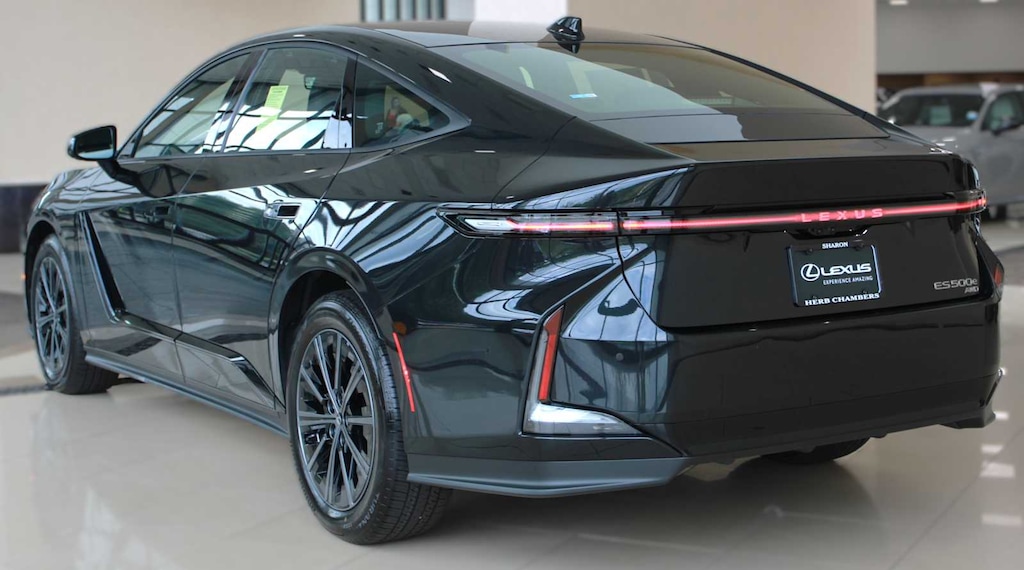 New 2026 Lexus ES 500e LUXURY AWD SEDAN