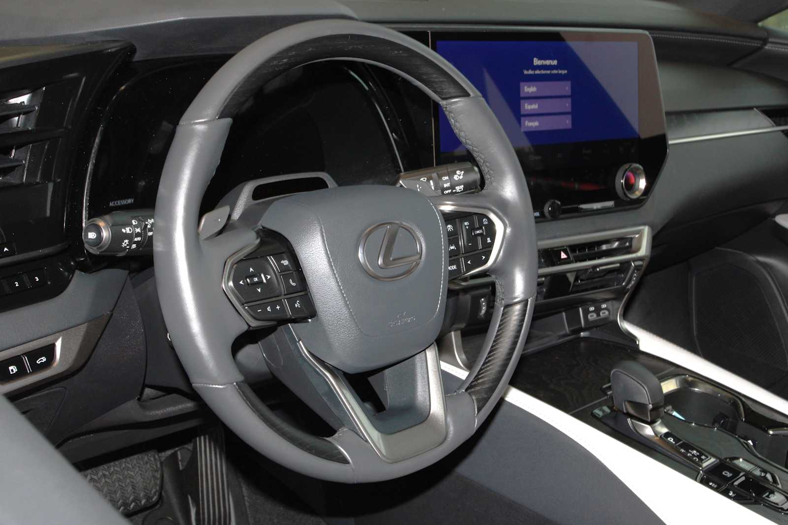 2026 Lexus RX 350 - Photo 32