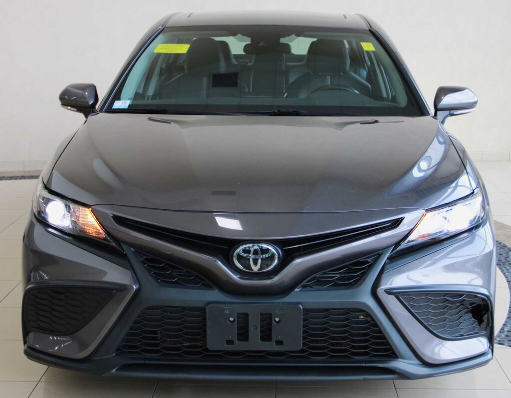 Used 2023 Toyota Camry SE Sedan