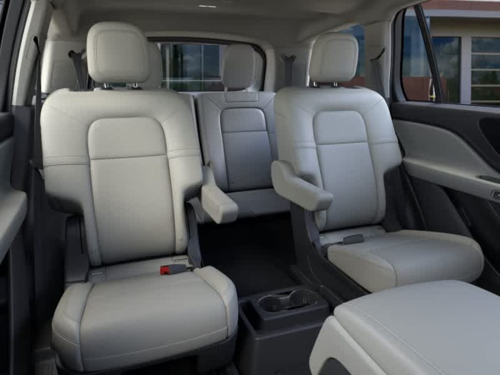 New 2026 Lincoln Aviator Premiere SUV