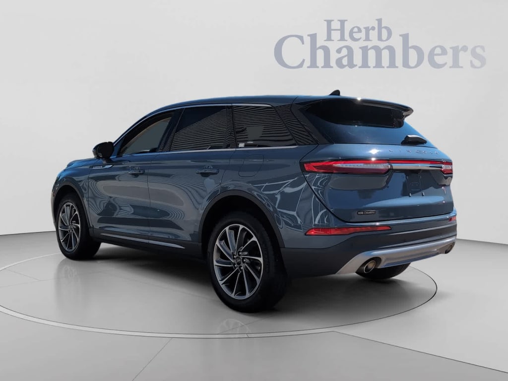 Used 2023 Lincoln Corsair Standard SUV