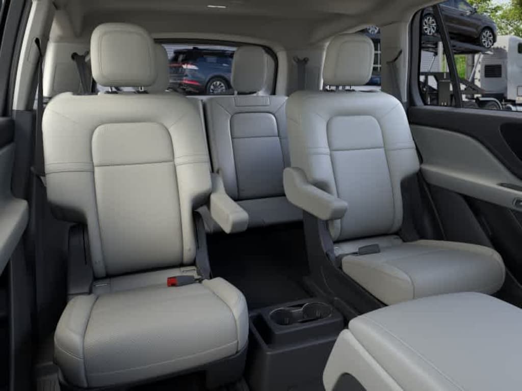 New 2026 Lincoln Aviator Premiere SUV