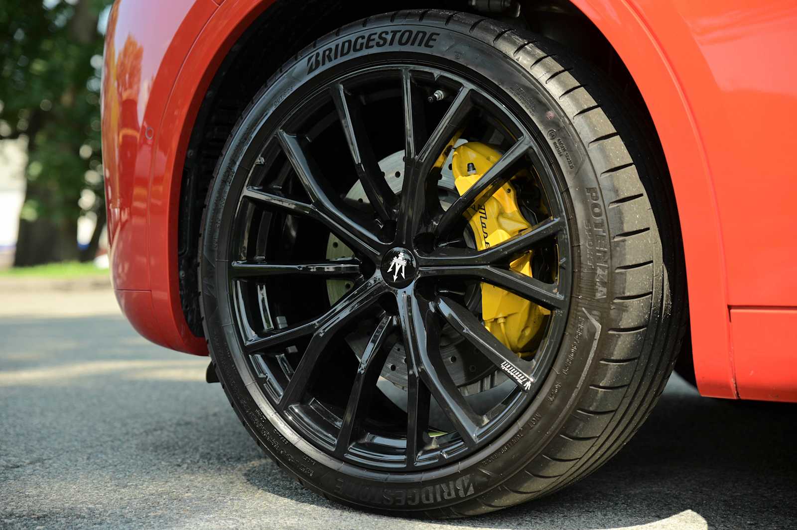 2026 Maserati Grecale Modena V6 - Photo 6