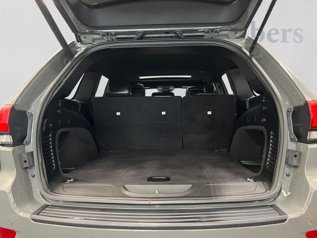 Used 2020 Jeep Grand Cherokee Altitude SUV