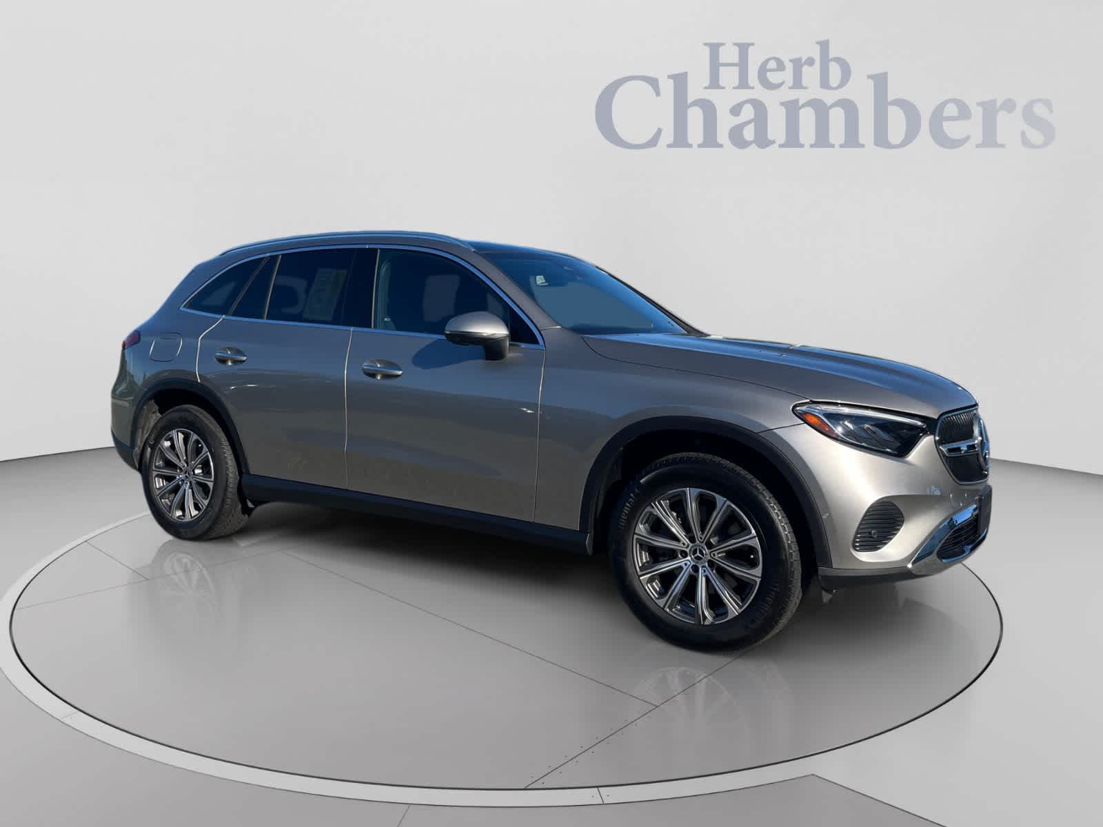 2023 Mercedes-Benz GLC