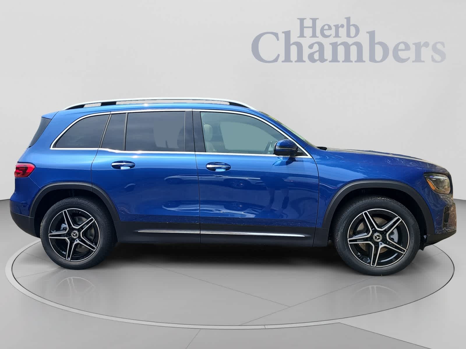 New 2026 Mercedes-Benz GLB 250 4MATIC SUV