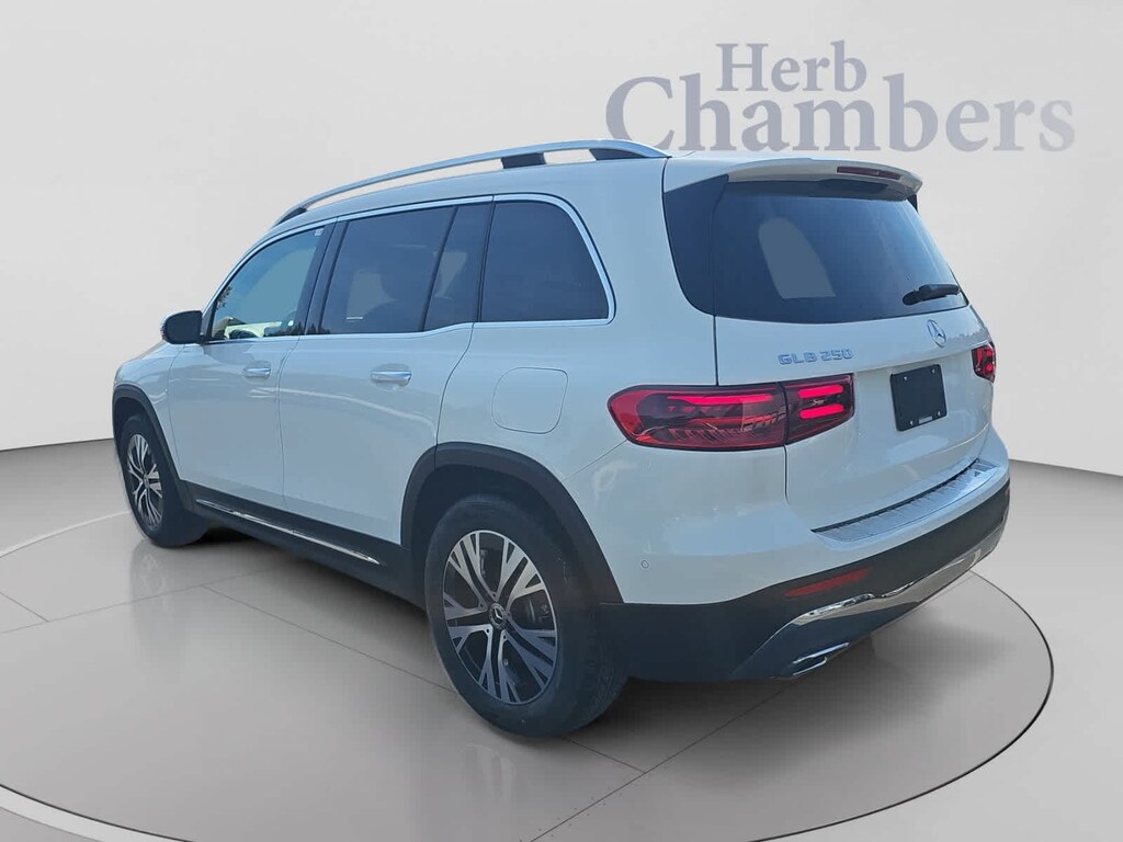 New 2026 Mercedes-Benz GLB 250 4MATIC SUV