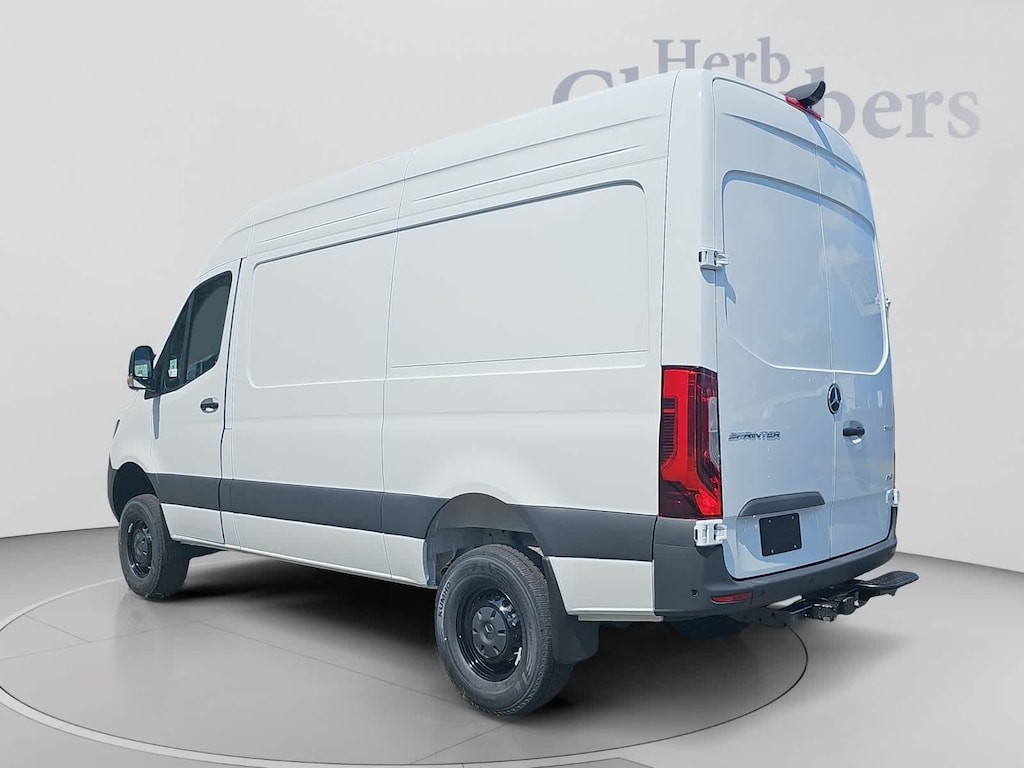 New 2026 Mercedes-Benz Sprinter 2500 Standard Roof 4-Cyl Diesel HO Van Cargo Van