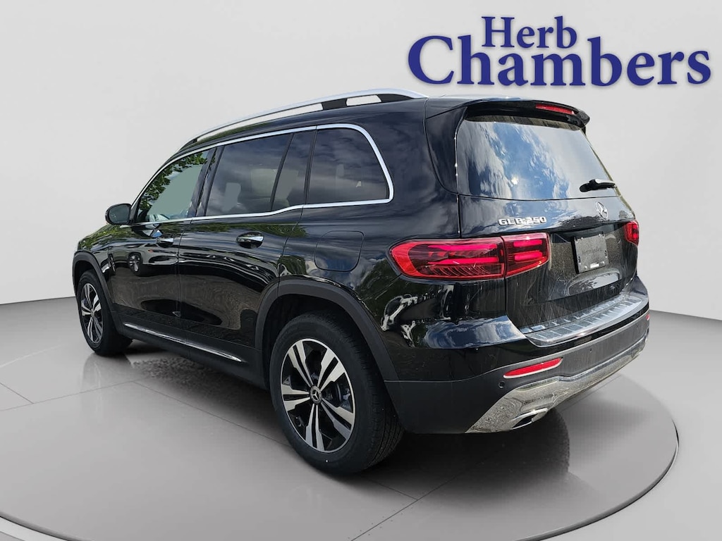New 2026 Mercedes-Benz GLB 250 4MATIC SUV