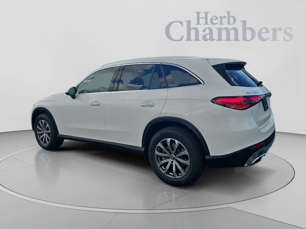 New 2027 Mercedes-Benz GLC 300 4MATIC SUV