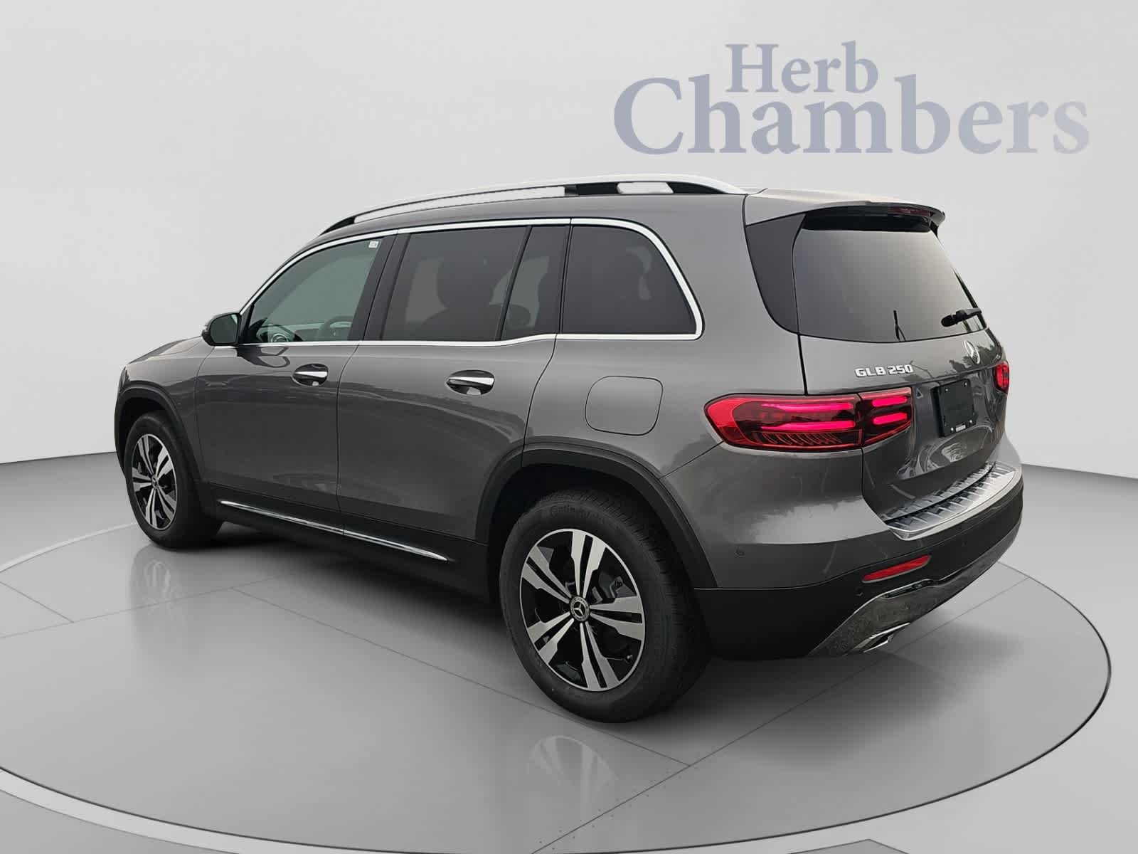 New 2026 Mercedes-Benz GLB 250 4MATIC SUV