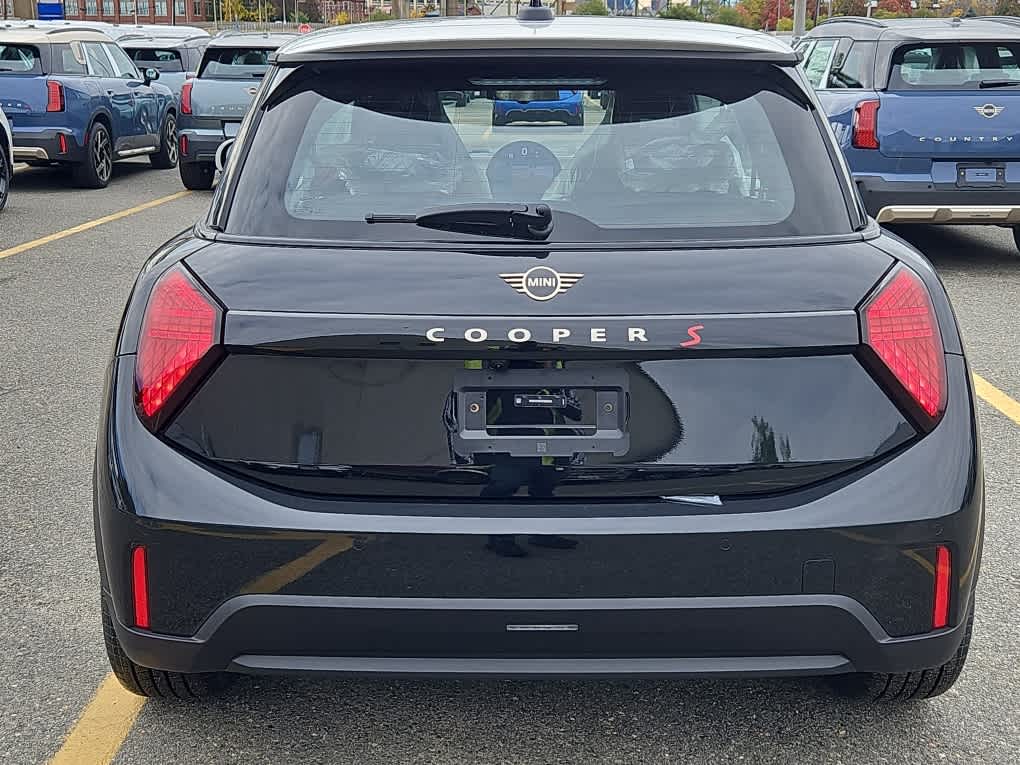 2026 MINI Hardtop 2 Door S - Photo 3