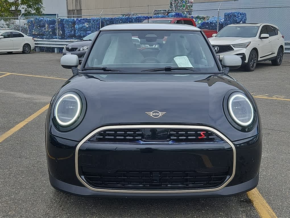 2026 MINI Hardtop 2 Door S - Photo 2