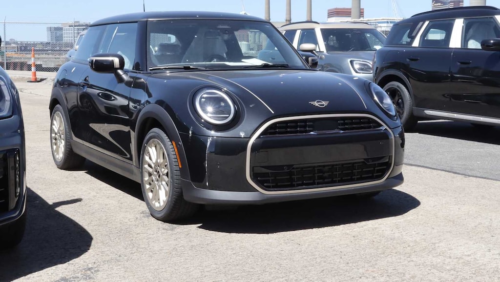 Used 2026 MINI 2 Door Signature Plus Coupe